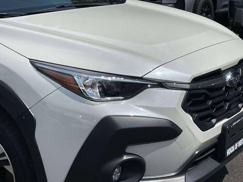 Used 2024 Subaru Crosstrek 2.0i Premium AWD/4WD image 8