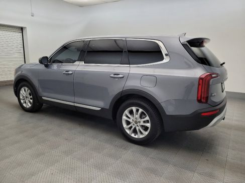Used 2022 Kia Telluride LX AWD/4WD image 3