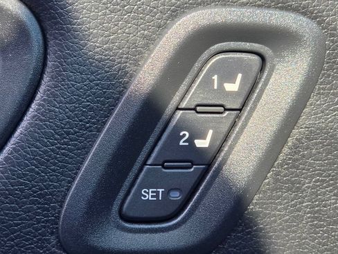 Used 2025 Honda Pilot Black Edition image 21