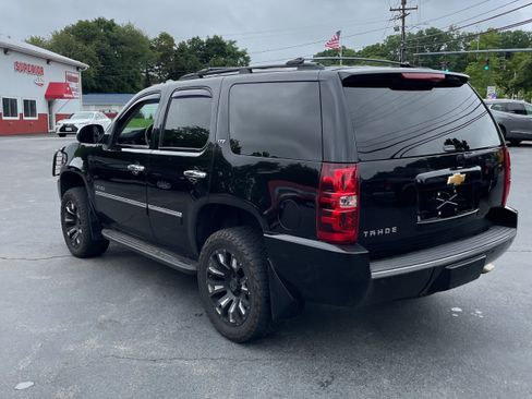 Used 2013 Chevrolet Tahoe LTZ AWD/4WD image 6