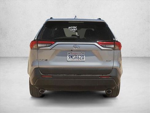 Used 2024 Toyota RAV4 XLE FWD image 7