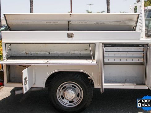 Used 2020 Ford F250 XL w/ Power Equipment Group image 11