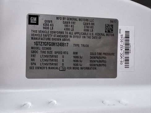 Used 2017 GMC Savana 3500 RWD image 11