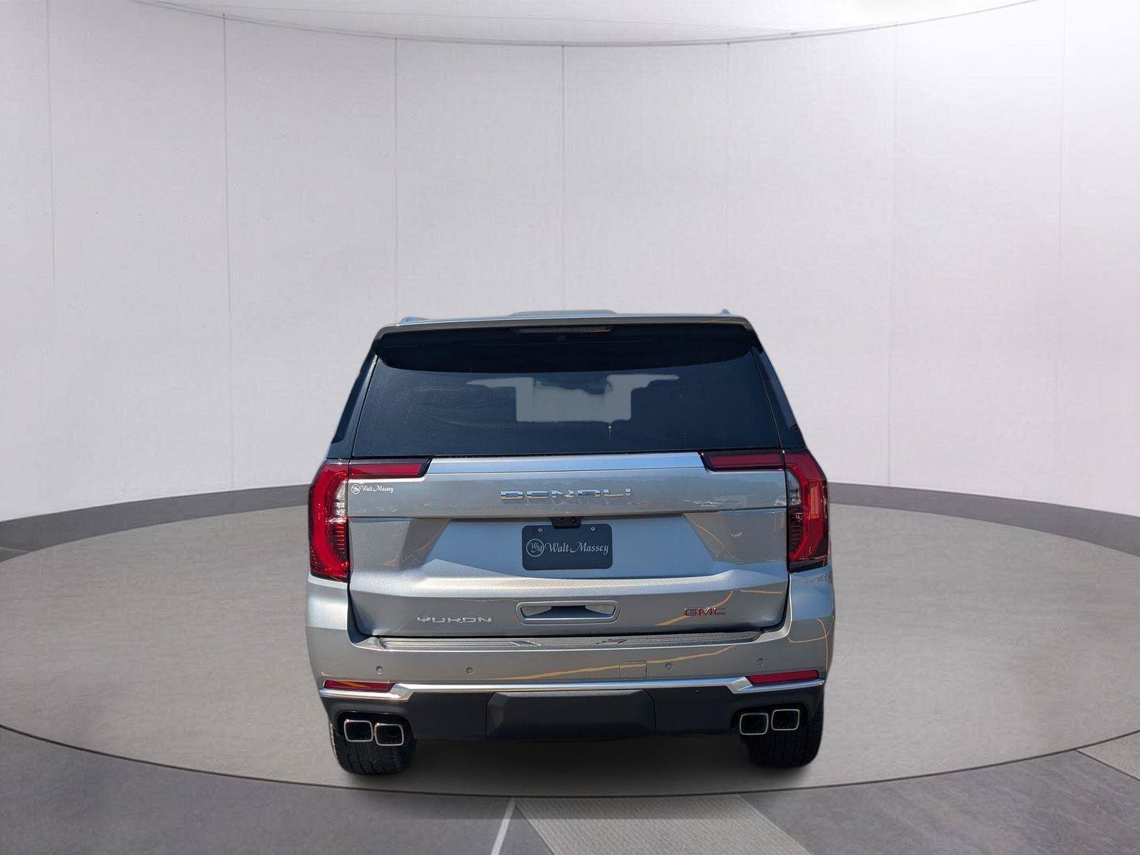 New 2026 GMC Yukon Denali w/ Denali Reserve Package AWD/4WD image 4