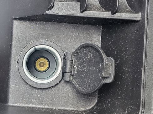 Used 2012 Nissan Xterra S w/ Value Package image 19