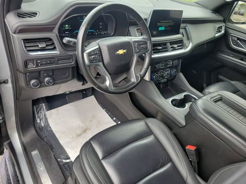 Used 2024 Chevrolet Tahoe LT RWD image 17