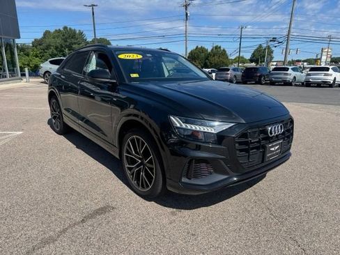 Used 2023 Audi Q8 Prestige AWD/4WD image 14