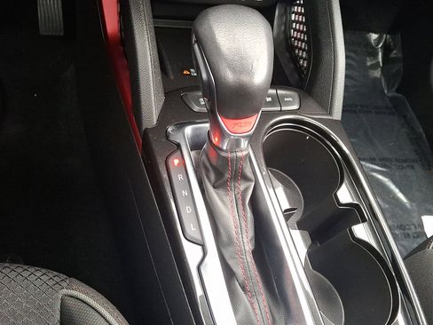 Used 2022 Chevrolet TrailBlazer RS w/ Sun and Liftgate Package image 16