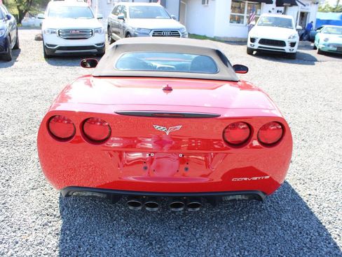 Used 2005 Chevrolet Corvette Convertible w/ Preferred Equipment Group RWD image 16