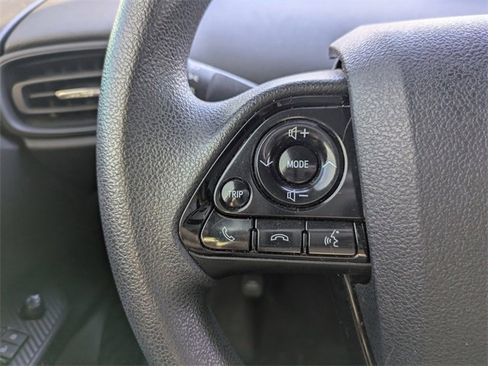 Used 2019 Toyota Prius LE image 22
