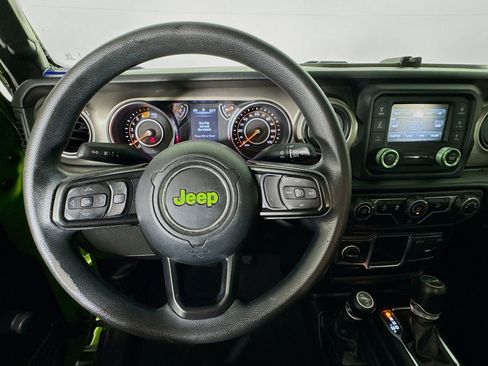 Used 2019 Jeep Wrangler Unlimited Sport AWD/4WD image 11