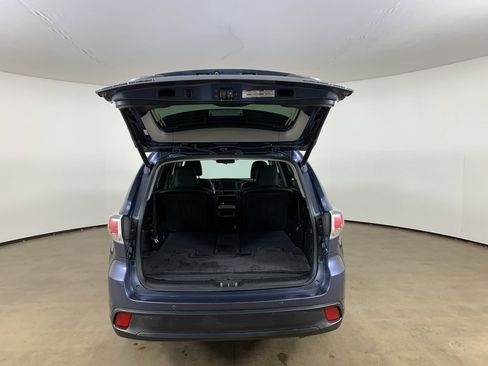 Used 2015 Toyota Highlander Limited image 12