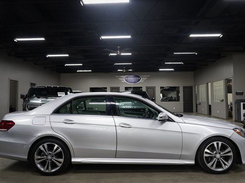 Used 2014 Mercedes-Benz E 350 Sedan w/ Premium 1 Package image 6