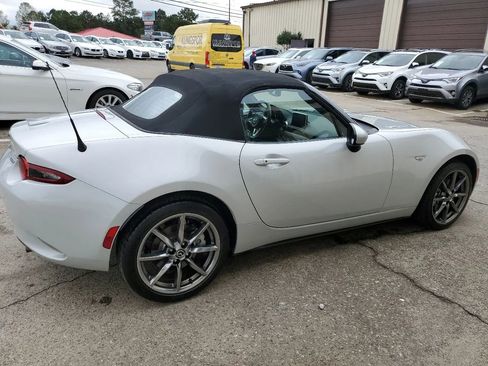 Used 2016 MAZDA MX-5 Miata Grand Touring image 10