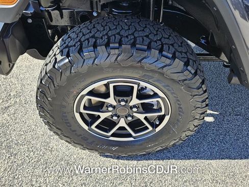 New 2026 Jeep Wrangler Unlimited Rubicon w/ Technology Group image 16