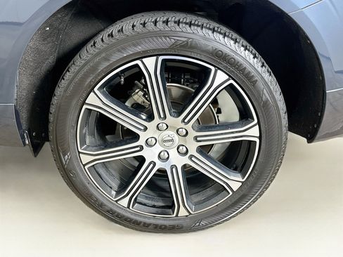 Used 2021 Volvo XC60 T5 Inscription w/ Protection Package Premier FWD image 11