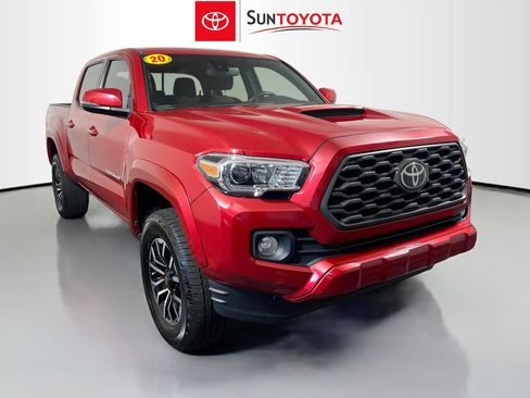 Used 2022 Toyota Tacoma TRD Sport w/ Technology Package RWD image 1
