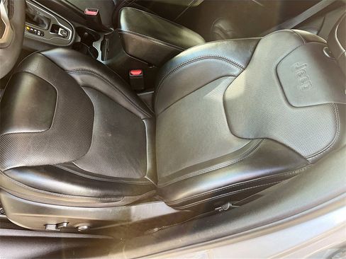 Used 2022 Jeep Cherokee Latitude Lux image 19