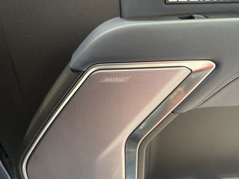 Certified 2022 Chevrolet Silverado 1500 High Country w/ Technology Package image 16