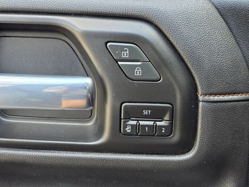 Used 2021 GMC Sierra 1500 AT4 w/ AT4 Premium Package AWD/4WD image 28