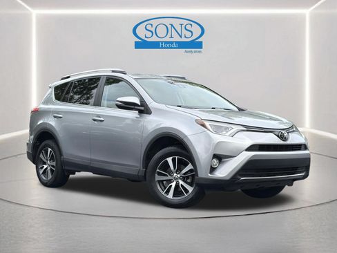 Used 2017 Toyota RAV4 XLE w/ Plus Special Value Package FWD image 2