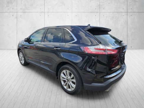 Used 2024 Ford Edge Titanium AWD/4WD image 9