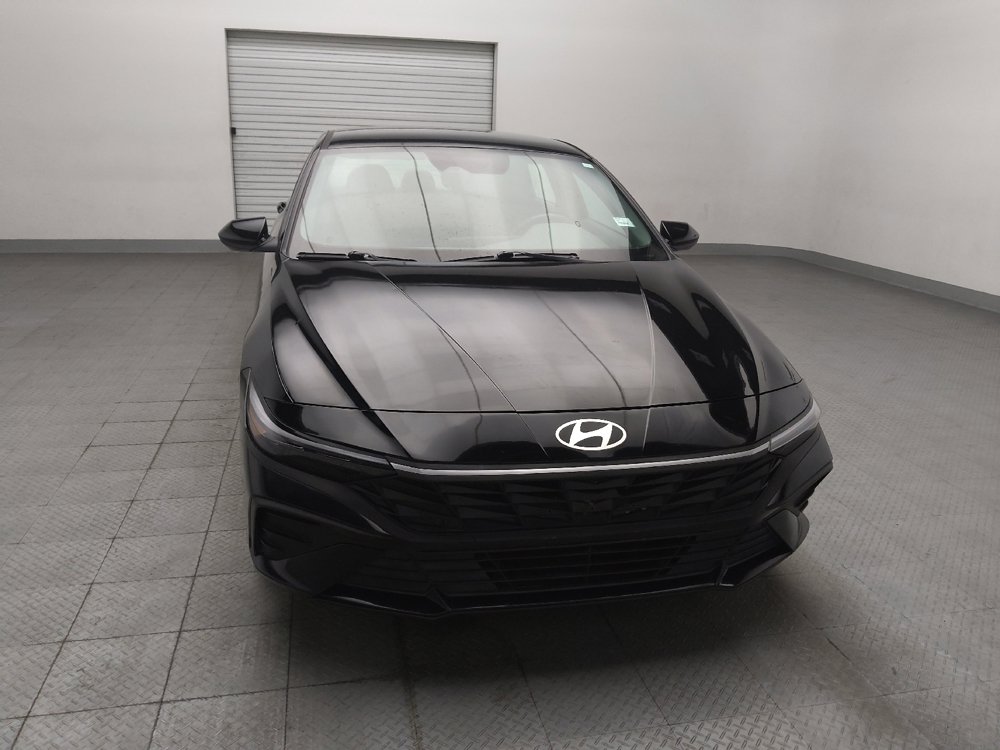 Used 2024 Hyundai Elantra SEL FWD image 14