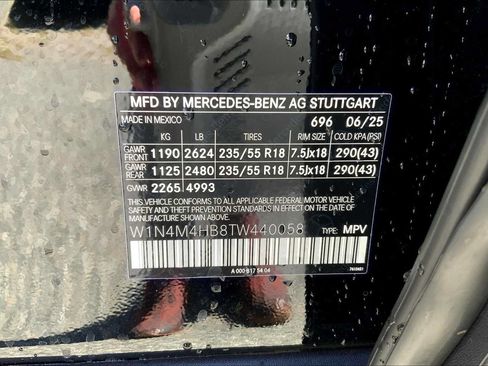 Certified 2026 Mercedes-Benz GLB 250 4MATIC image 25