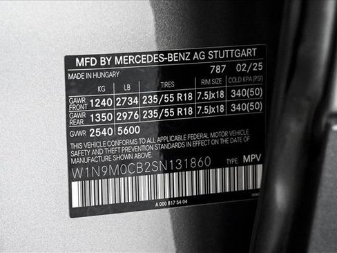 Certified 2025 Mercedes-Benz EQB 250+ image 24