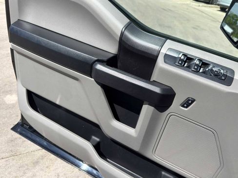 Used 2017 Ford F150 XL w/ Equipment Group 101A Mid image 22