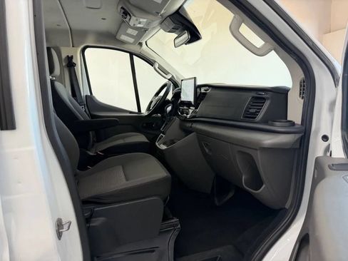 Used 2024 Ford Transit 350 XLT RWD image 20
