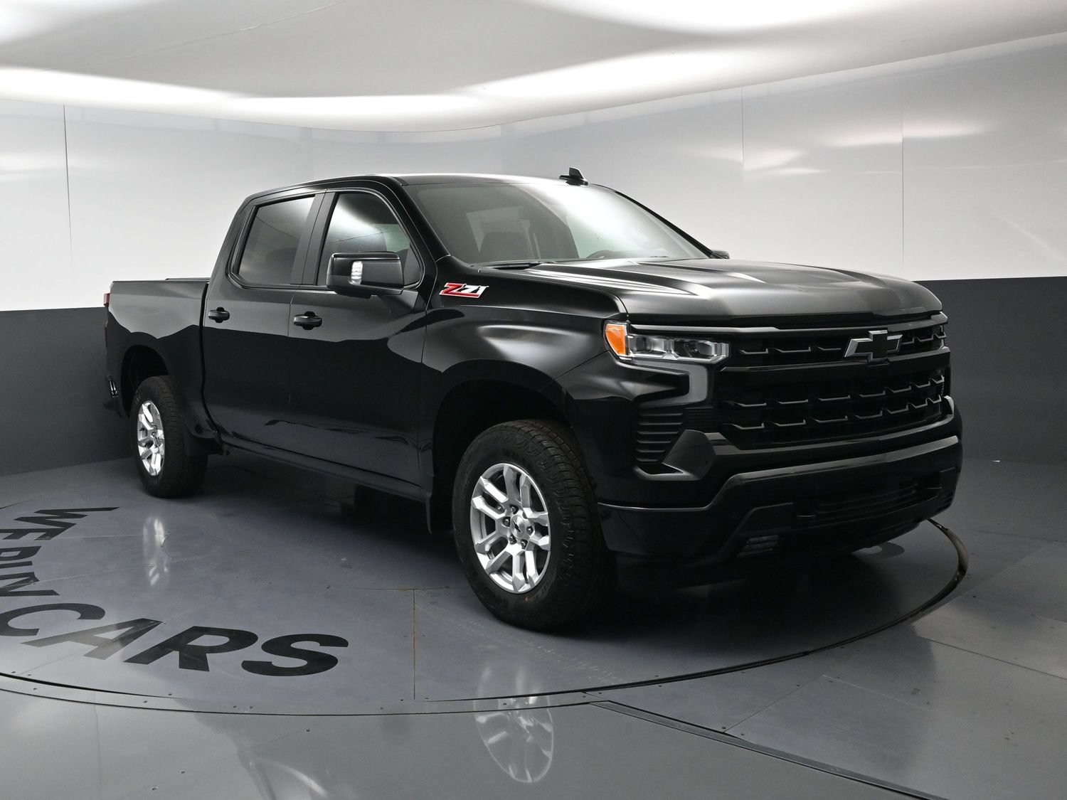 New 2026 Chevrolet Silverado 1500 RST w/ Safety Package AWD/4WD image 2