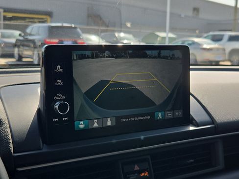 Used 2025 Honda Pilot EX-L image 24