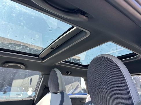 New 2026 MINI Cooper 2-Door Hardtop image 12