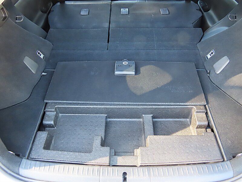 Used 2012 Lexus CT 200h Premium FWD image 32