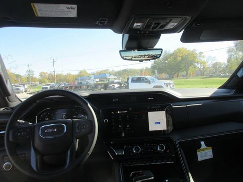 New 2026 GMC Sierra 1500 AT4X w/ AT4X AEV Edition image 17