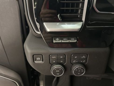 New 2026 Chevrolet Silverado 1500 High Country image 20