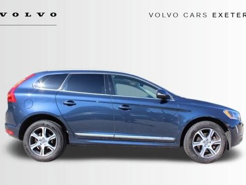 Used 2015 Volvo XC60 T6 w/ Proximity Package AWD/4WD image 10