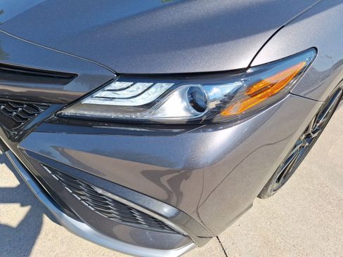 Used 2022 Toyota Camry XSE w/ Cold Weather Package FWD image 10