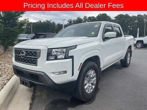Used 2022 Nissan Frontier SV AWD/4WD image 1