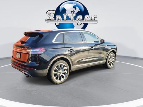 Used 2023 Lincoln Nautilus Reserve w/ Equipment Group 201A image 8