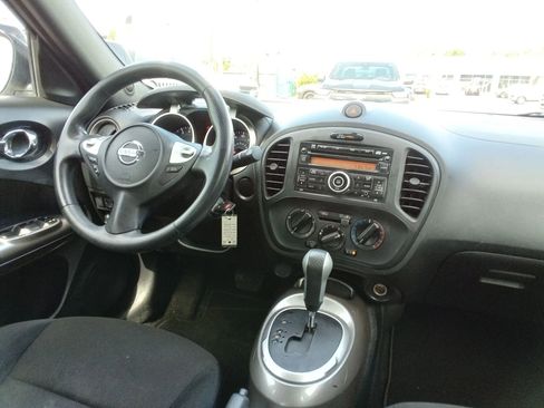 Used 2013 Nissan Juke S image 15