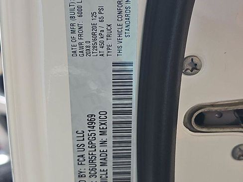 Used 2023 RAM 2500 Laramie AWD/4WD image 19