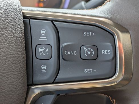 New 2026 RAM 2500 Limited AWD/4WD image 29