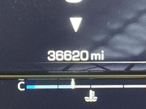 Used 2023 GMC Sierra 1500 AT4 w/ AT4 Preferred Package image 6