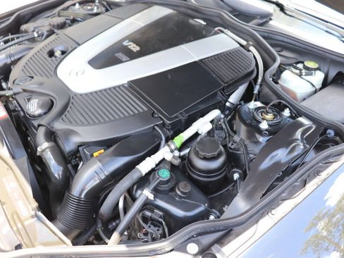 Used 2005 Mercedes-Benz SL 600 image 31