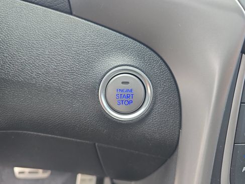 Used 2016 Hyundai Elantra Sport FWD image 25