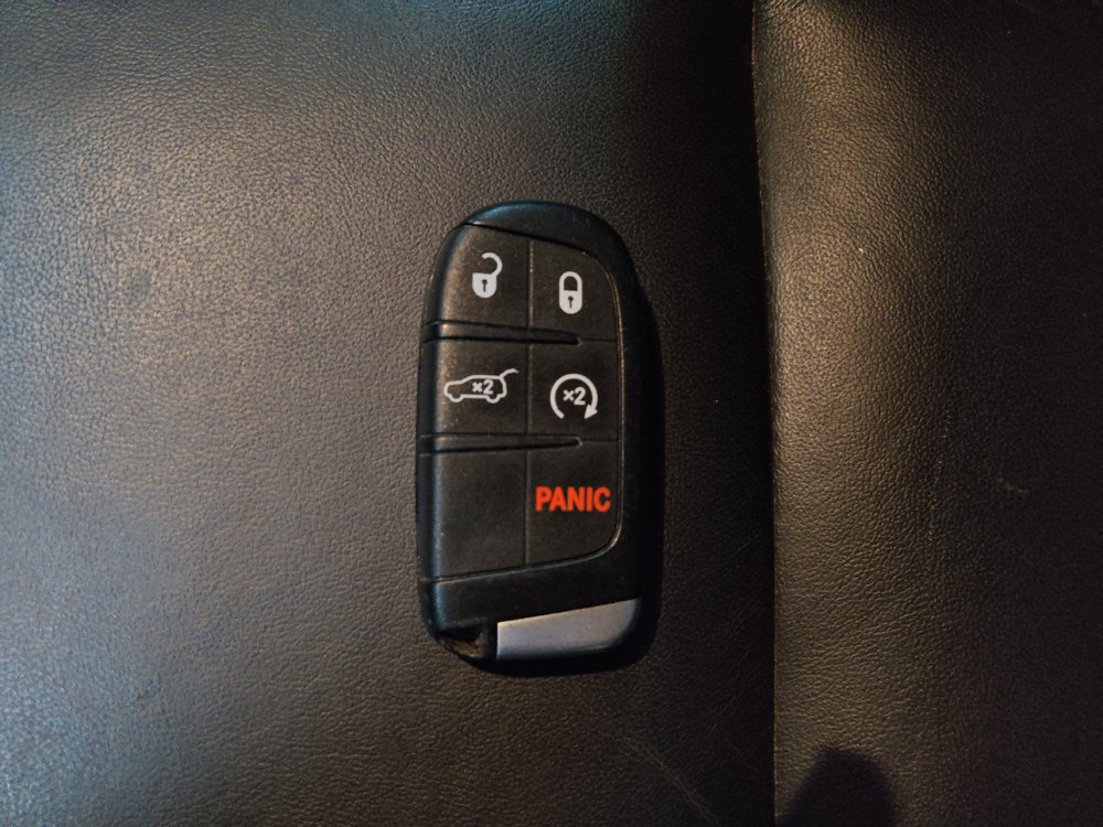 Used 2017 Jeep Grand Cherokee Limited AWD/4WD image 32