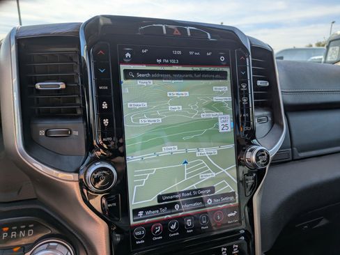 Used 2020 RAM 1500 Laramie image 22