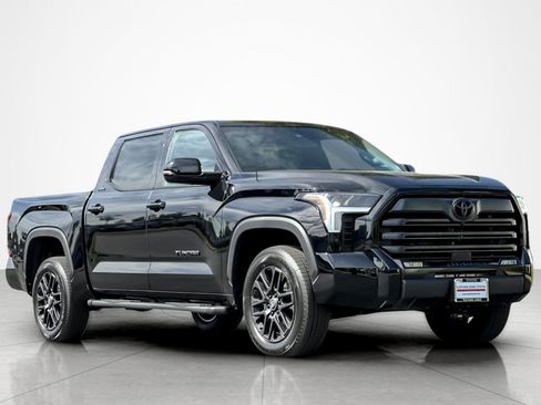 Certified 2026 Toyota Tundra Limited AWD/4WD image 7